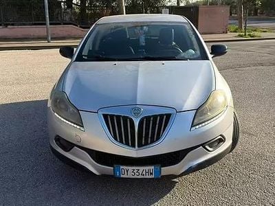 Usata Lancia Delta 120 CV (88 kW) 2009 Grigio Utilitaria