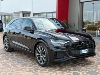 Usata Audi Q8 S-Line 231 CV (169 kW) 2021 Nero SUV