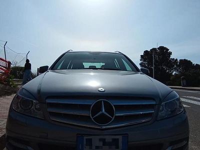 Usata Mercedes C250 204 CV (150 kW) 2010 Grigio Berlina