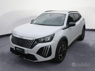 Usata Peugeot 2008 Allure 102 CV (75 kW) 2025 Bianco SUV