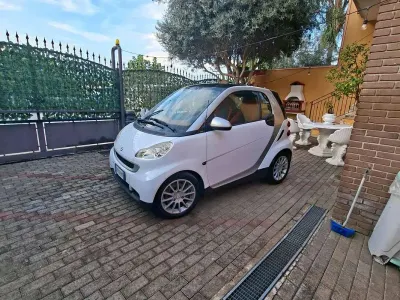 Usata Smart ForTwo Coupé 71 CV (52 kW) 2009 Bianco Coupé
