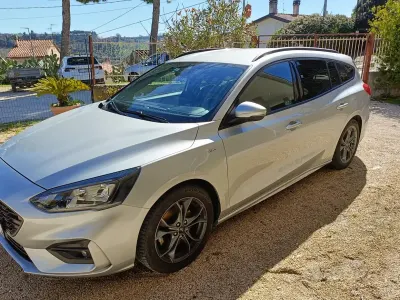Usata Ford Focus ST-Line 120 CV (88 kW) 2020 Grigio Station wagon