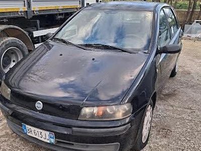 Usata Fiat Punto 60 CV (44 kW) 2001 Nero Utilitaria