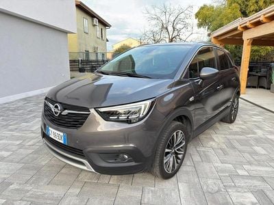 Usata Opel Crossland X 130 CV (95 kW) 2020 Grigio SUV