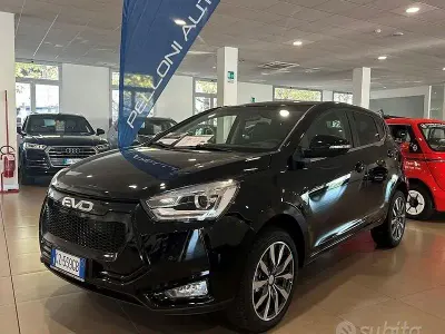 Usata EVO Evo 3 113 CV (83 kW) 2025 Nero SUV
