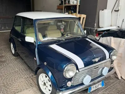 Usata Austin Mini 44 CV (32 kW) 1989 Blu Berlina