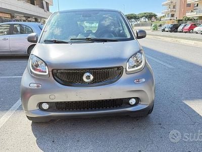 Usata Smart ForTwo Coupé Prime 90 CV (66 kW) 2019 Grigio Coupé