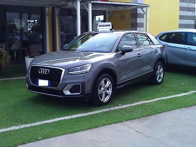 Usata Audi Q2 Admired 116 CV (85 kW) 2019 Grigio SUV