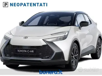 Nuova Toyota C-HR Lounge 140 CV (102 kW) 2026 Platinum pearl white (non ord) SUV