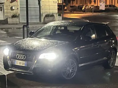 Usata Audi A3 Sportback Ambition 105 CV (77 kW) 2011 Nero Utilitaria