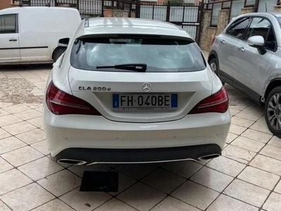 Mercedes CLA200