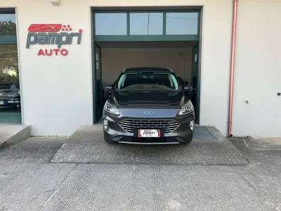 Usata Ford Kuga Business Edition 120 CV (88 kW) 2021 Grigio SUV
