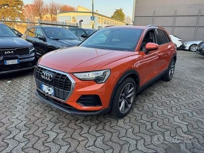 Begagnad Audi Q3 S-Line 150 HK (110 kW) 2020 Orange SUV