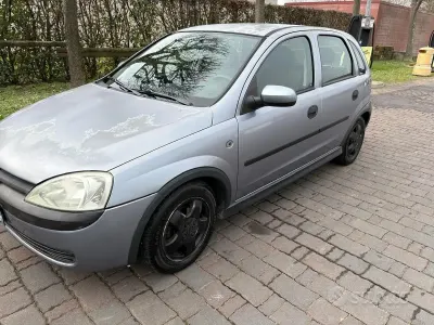 Usata Opel Corsa 75 CV (55 kW) 2002 Grigio Utilitaria