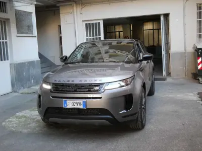 Usata Land Rover Range Rover evoque SE Dynamic 200 CV (147 kW) 2024 Grigio SUV