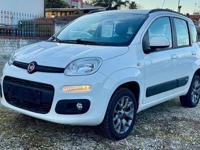 Usata Fiat Panda Lounge 85 CV (62 kW) 2017 Bianco Utilitaria