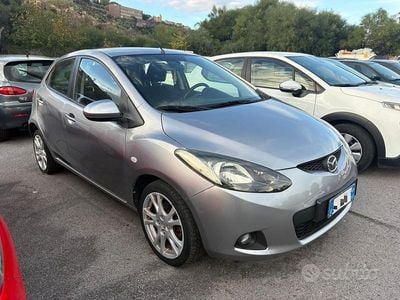 Usata Mazda 2 86 CV (63 kW) 2010 Grigio Berlina