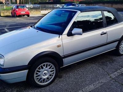 Usata VW Golf Cabriolet Classicline 101 CV (74 kW) 1998 Cabrio