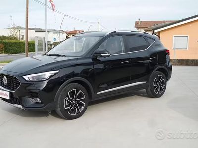 Usata MG ZS Luxury 106 CV (77 kW) 2023 Nero SUV