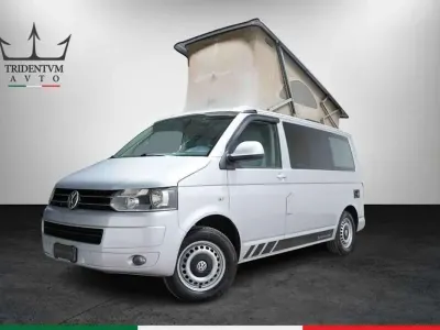 Usata VW California Comfortline 140 CV (102 kW) 2010 Argento Furgone