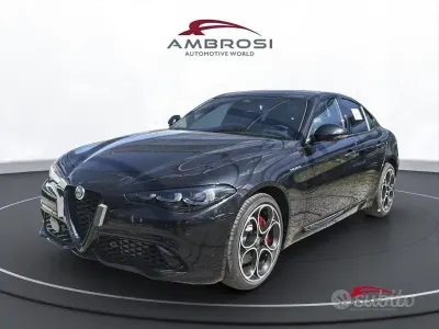 Nuova Alfa Romeo Giulia Veloce 211 CV (155 kW) 2026 Nero Berlina