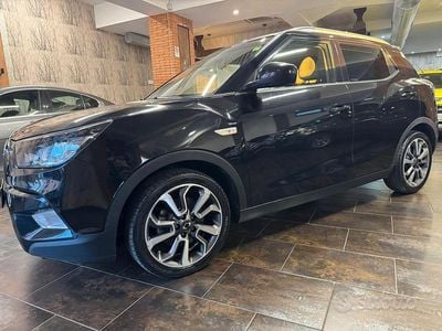 Usata Ssangyong (KGM) Tivoli 116 CV (85 kW) 2017 Nero SUV
