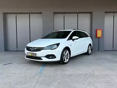 Usata Opel Astra Business Elegance 105 CV (77 kW) 2020 Bianco Station wagon