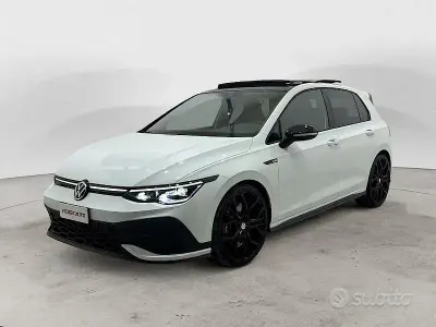 Usata VW Golf VIII CLUB 300 CV (220 kW) 2023 Bianco Berlina