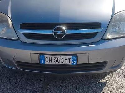 Occasion Opel Meriva 101 ch (74 kW) 2004 Gris Monospace