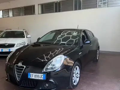 Usata Alfa Romeo Giulietta 105 CV (77 kW) 2010 Nero Utilitaria