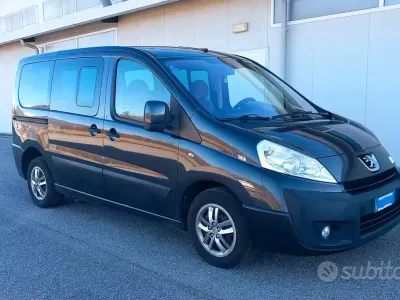 Occasion Peugeot Expert 90 ch (66 kW) 2011 Noir Van