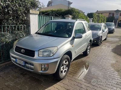 Usata Toyota RAV4 150 CV (110 kW) 2003 SUV