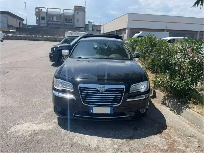 Usata Lancia Thema 239 CV (175 kW) 2012 Nero Berlina