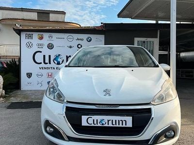 Usata Peugeot 208 Allure 75 CV (55 kW) 2016 Bianco Utilitaria