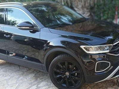 Usata VW T-Roc Sport 116 CV (85 kW) 2023 Nero SUV