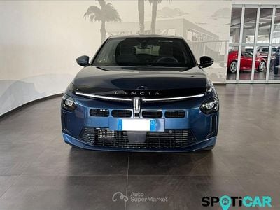 Usata Lancia Ypsilon 99 CV (72 kW) 2025 Blu Utilitaria