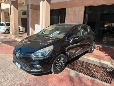 Usata Renault Clio IV 75 CV (55 kW) 2017 Nero Berlina