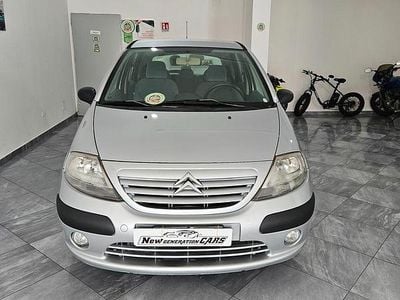 Begagnad Citroën C3 Exclusive 68 HK (50 kW) 2003 Grå Sedan