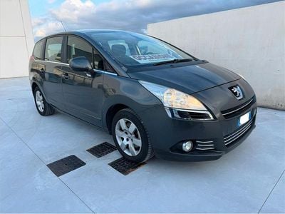 Usata Peugeot 5008 149 CV (109 kW) 2010 Nero Monovolume