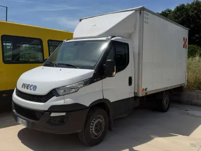 Usata Iveco Daily 145 CV (106 kW) 2016 Bianco Furgone
