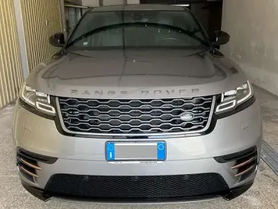 Usata Land Rover Range Rover Velar R-Dynamic 179 CV (131 kW) 2021 Grigio SUV