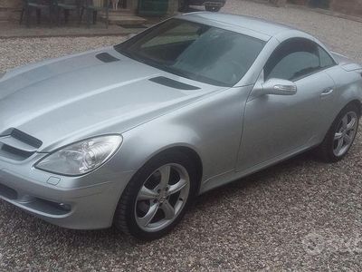 Usata Mercedes SLK200 163 CV (119 kW) 2003 Grigio Cabrio