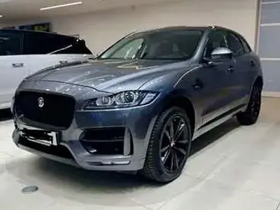 Usata Jaguar F-Pace R-Sport 179 CV (131 kW) 2016 SUV