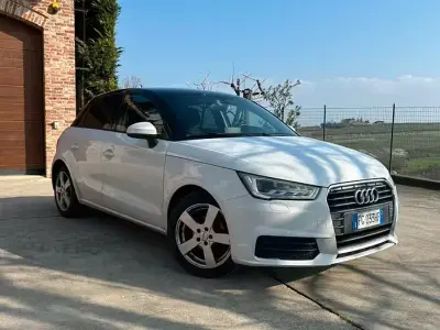 Käytetty Audi A1 Sportback 90 HP (66 kW) 2017 Viistoperä