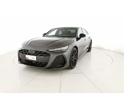 Usata Audi A6 Business 299 CV (219 kW) 2025 Grigio Utilitaria