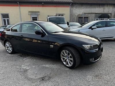 Usata BMW 330 M Sport 245 CV (180 kW) 2009 Nero Coupé