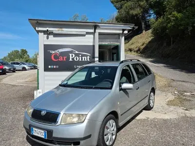 Usata Skoda Fabia Comfort 75 CV (55 kW) 2004 Grigio Station wagon