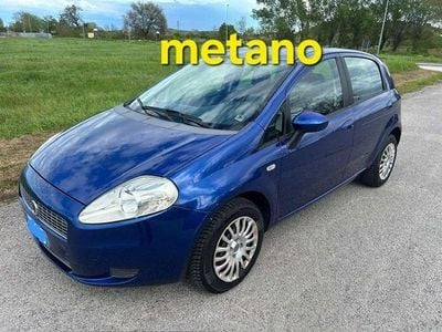 Usata Fiat Grande Punto Dynamic 77 CV (56 kW) 2008 Blu/azzurro Utilitaria