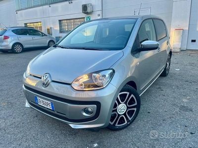 Begagnad VW up! 75 HK (55 kW) 2013 Grå Halvkombi