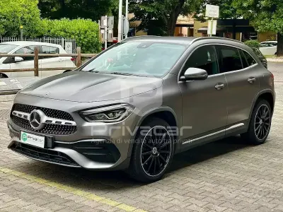 Begagnad Mercedes GLA250 Premium 160 HK (117 kW) 2021 Grå SUV